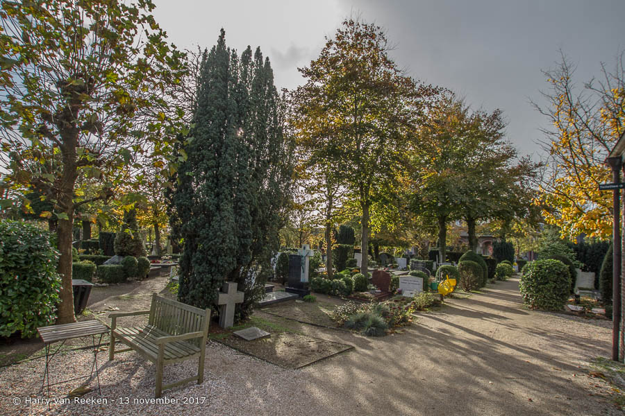 Kerkhoflaan - R.K. begraafplaats - Archipelbuurt -05