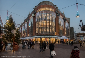 Grote Marktstraat-Wagenstraat-de Bijenkorf-2