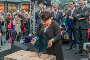 opening den Haag CS -21