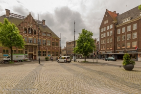 Rond de Grote Kerk 20015