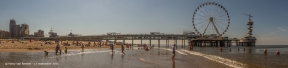 Scheveningen-Pier-met-reuzenrad-en-bungeejump-pano-1